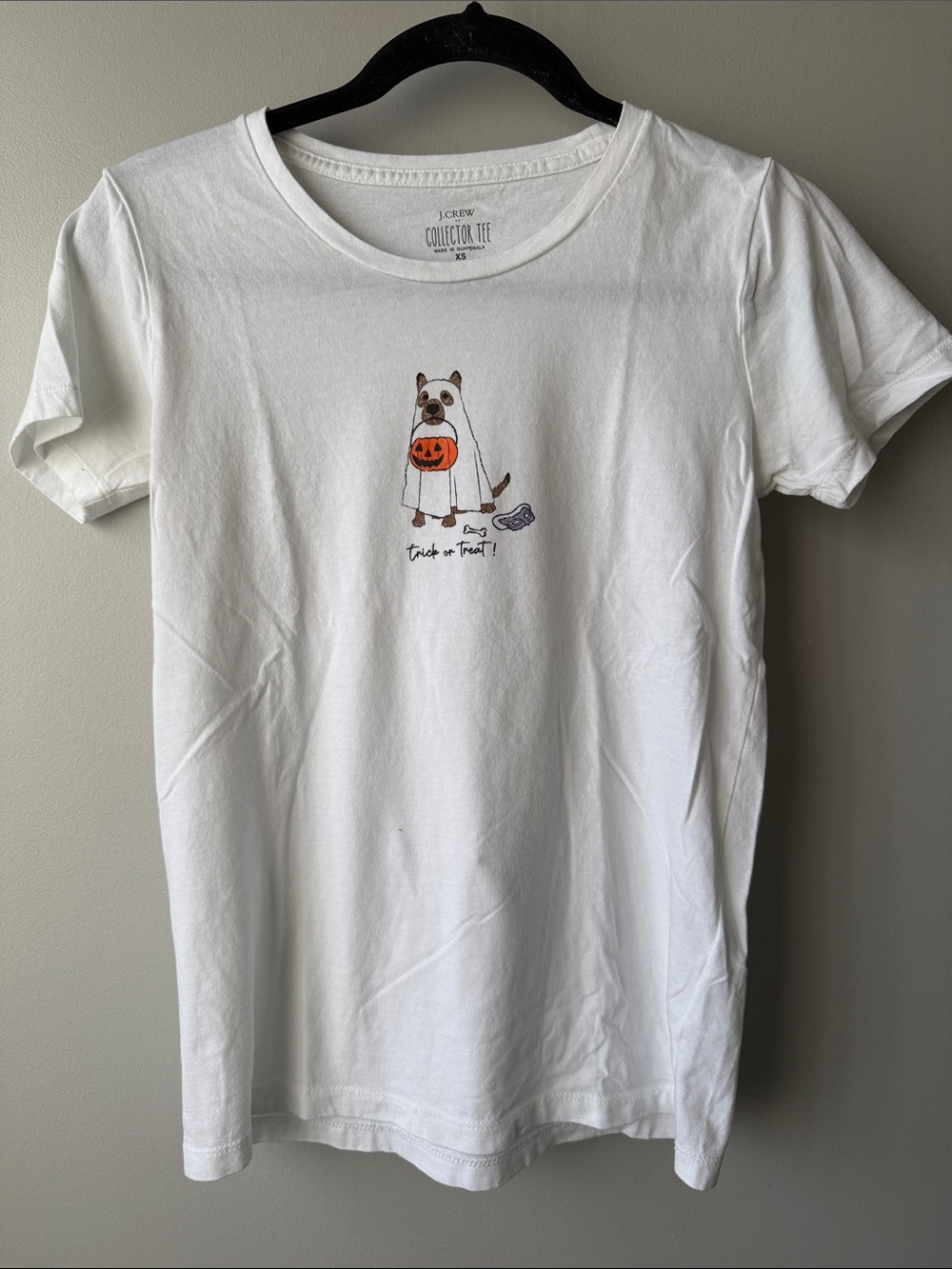 J. Crew White Dog Halloween Graphic Tee with Pumpkin xs all cotton